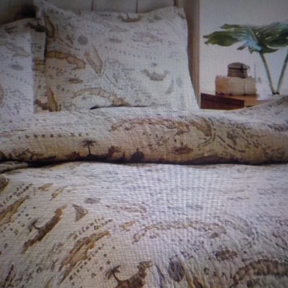 Tommy Bahama Other - Tommy Bahama Map Pillow Shams